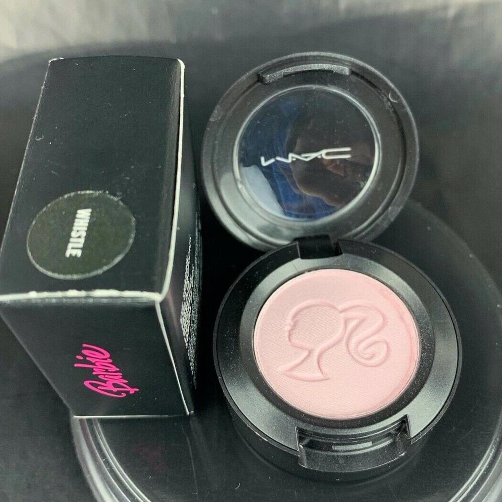 Barbie Loves MAC Eyeshadow New With Box Whistle Discontinued